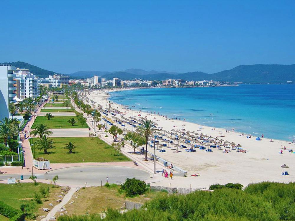 Mallorca - Cala Millor - pláž