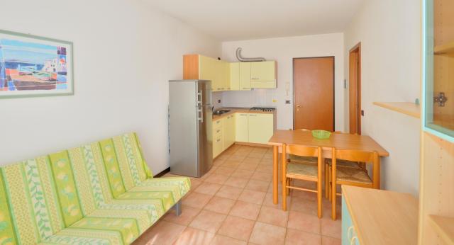 Taliansko-Bibione-apartmány Lido del Sole-obývacia miestnosť