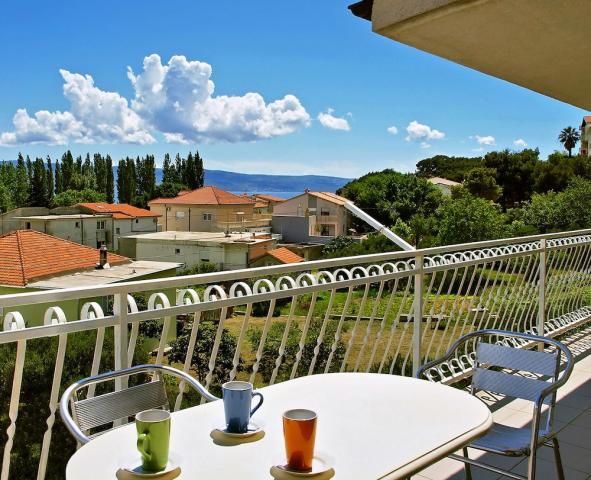 Chorvátsko - Omiš - Duće - apartmánový dom Iko - apartmán A2 + 