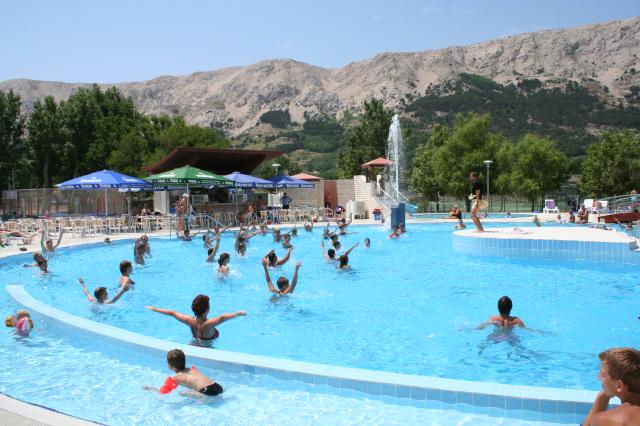 Chorvátsko - ostrov Krk - Baška - Sunny Baška Hotel - bazén
