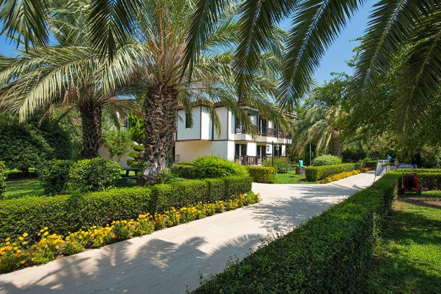 Turecko - Side - hotel Club Nena - areál