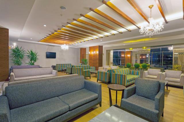 Turecko - Side - Seher Sun Palace - lobby