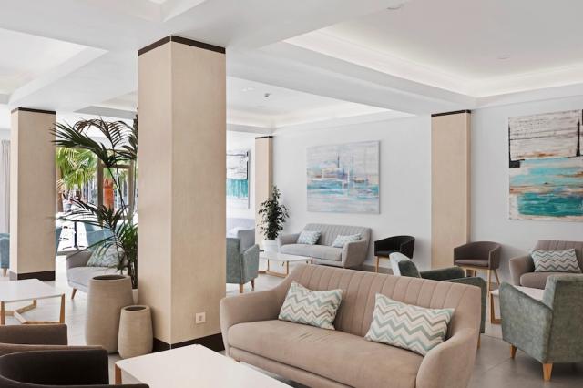 Mallorca - Port d'Alcudia - hotel Alua Boccaccio - lobby