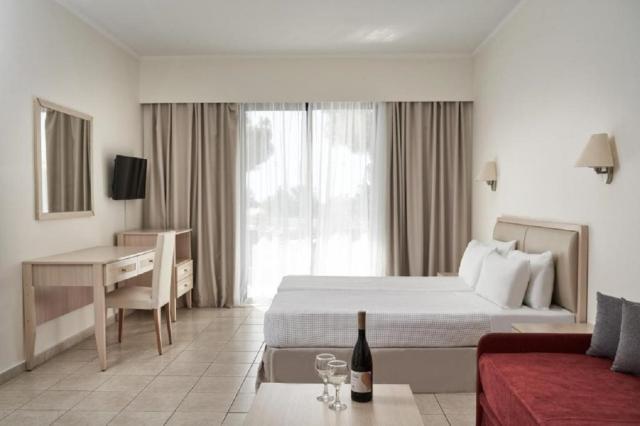 Rhodos - Kiotari - hotel Kiotari Miraluna - dvojlôžková izba TW