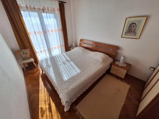 Chorvátsko - Vodice - Srima - Villa Boral - apartmán 1/4+2 - sp