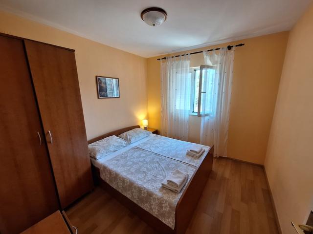Chorvátsko - Vodice - Srima - apartmány Danu - štvorlôžkový apa