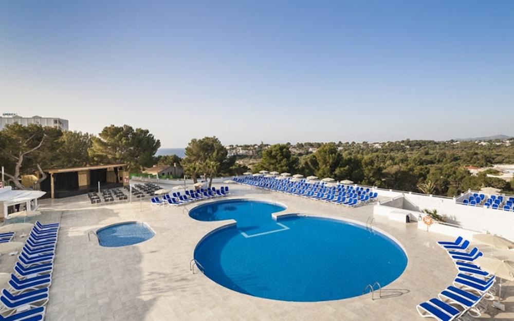 Španielsko - Mallorca -Calas de Mallorca - hotel Globales Samoa