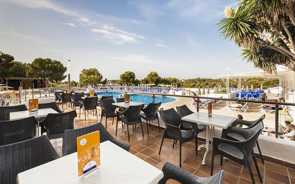 Španielsko - Mallorca -Calas de Mallorca - hotel Globales Samoa