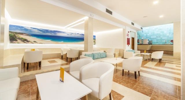 Španielsko - Mallorca -Calas de Mallorca - hotel Globales Samoa
