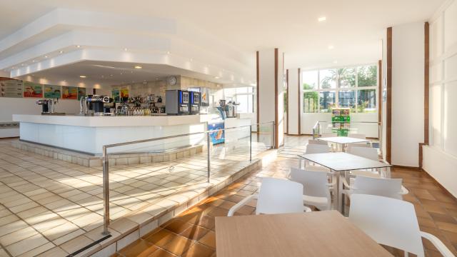 Španielsko - Mallorca -Calas de Mallorca - hotel Globales Samoa