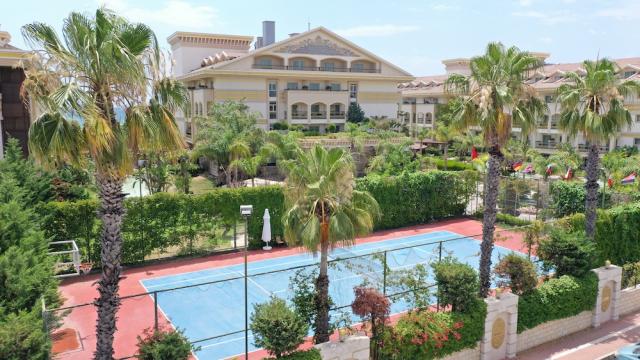 Turecko - Side - hotel Diamond Excellence Resort & Spa - teniso