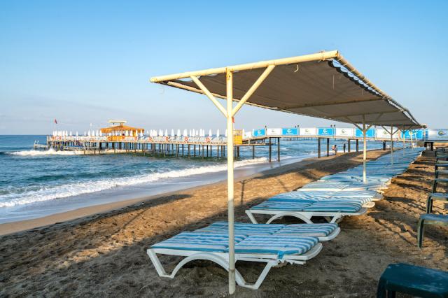 Turecko - Konakli - hotel Palmeras Beach - pláž