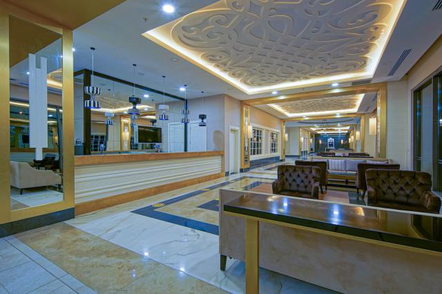 Turecko - Side - Diamond Premium hotel & Spa - bar