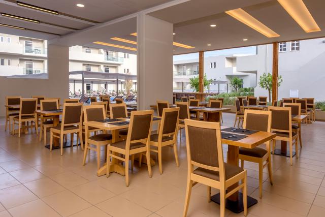 Kréta - Adelianos Kampos - Hotel Ydoria Resort - reštaurácia