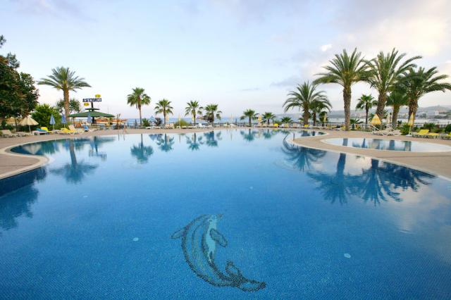 Turecko - Alanya - Hotel Lonicera World - bazén blok D