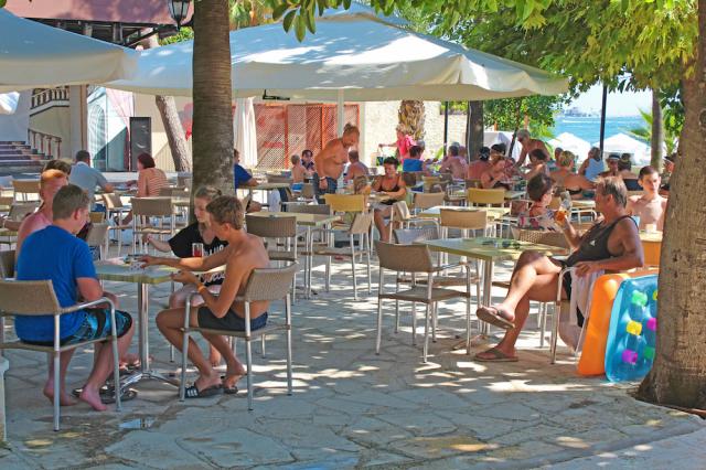 Turecko - Side - Hotel Sirma - bar
