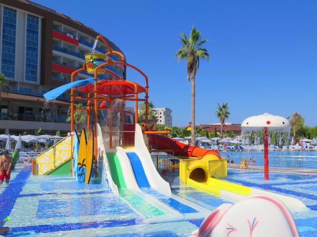 Turecko - Alanya - Hotel Lonicera Resort and Spa - aquapark