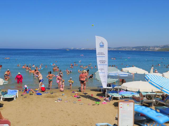 Turecko - Alanya - Hotel Lonicera Resort & Spa  - pláž