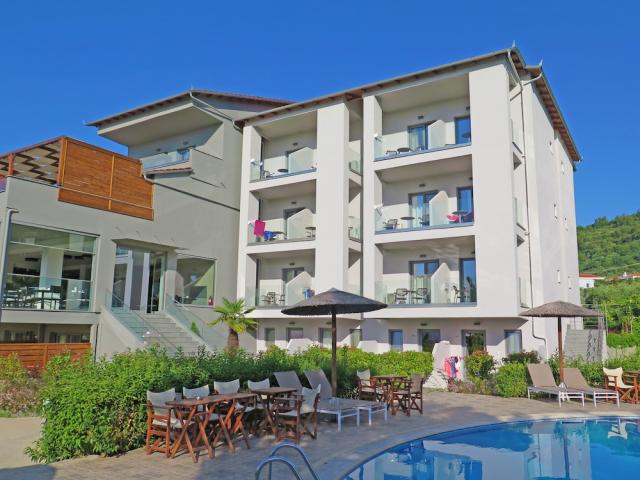 Thassos - Skala Panagia - Hotel Princess Golden Beach - bazén s