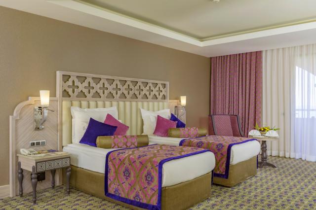 Turecko - Side - Hotel Royal Alhambra Palace - izba pre 2 osoby