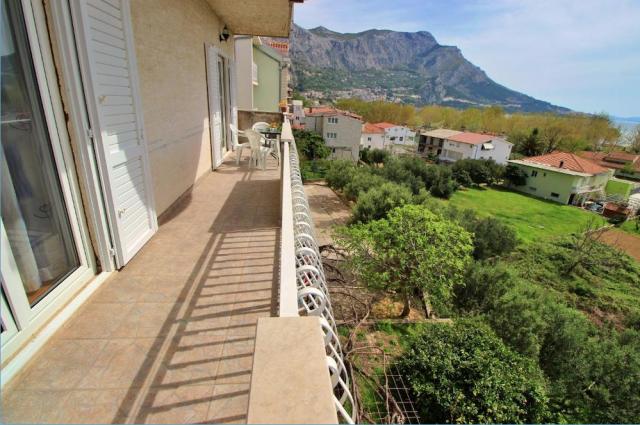 Chorvátsko - Omiš - Duće - apartmány Milavić - apartmán na 2.po