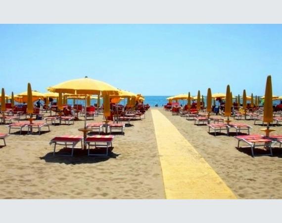 Lido di Jesolo - pláž