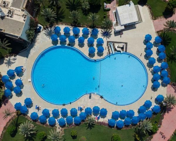 Desert Rose Resort