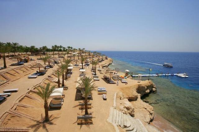 Grand Oasis resort