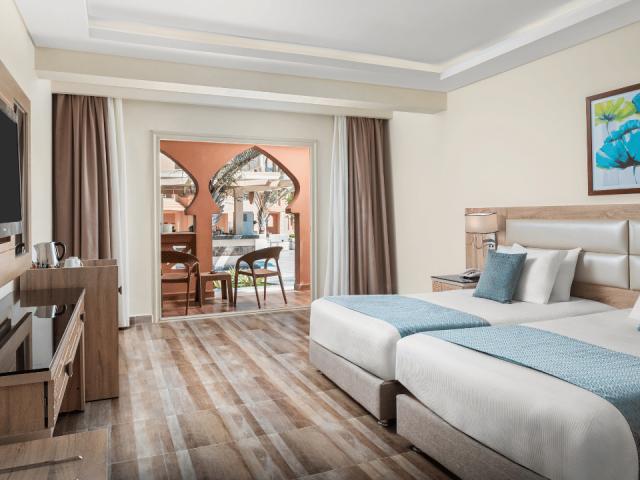 Aqua Vista Resort