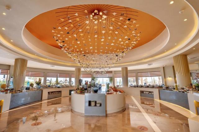 Rixos Premium Magawish Suites & Villas