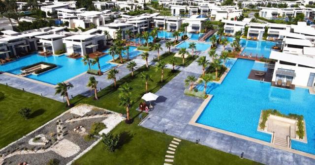 Rixos Premium Magawish Suites & Villas