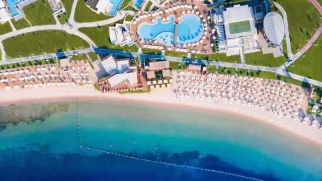 Rixos Premium Magawish Suites & Villas