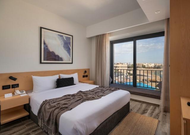 Creek Hotel & Residences El Gouna