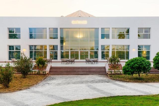 Albatros Luxury Suites