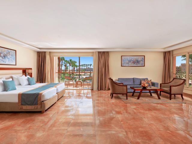 Beach Albatros Resort