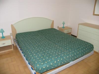 Villaggio Laura R