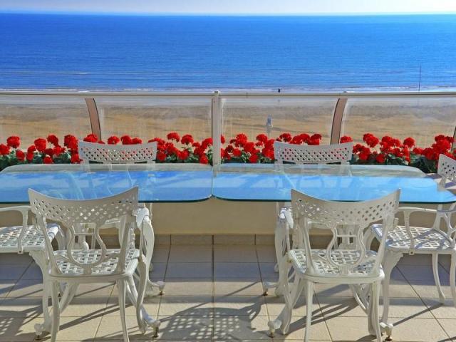 Blu Residence