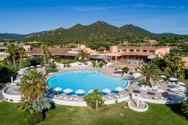 Hotel Sant`Elmo Beach