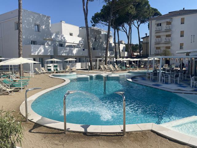 Marina Palace