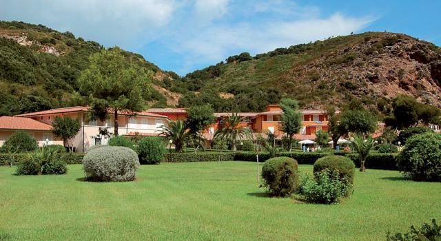 Ortano Mare Village & Residence