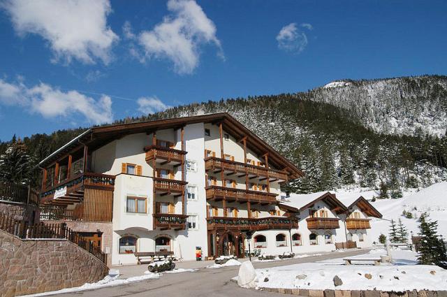 Alpine Hotel Touring