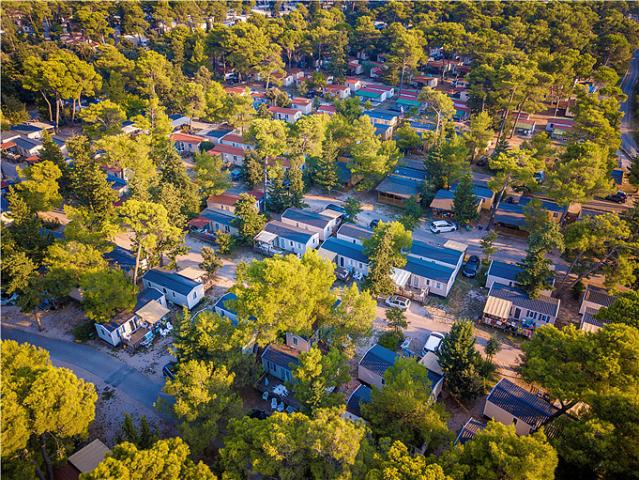 Zaton Holiday Resort