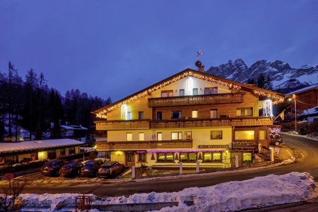 Cortina Barisetti