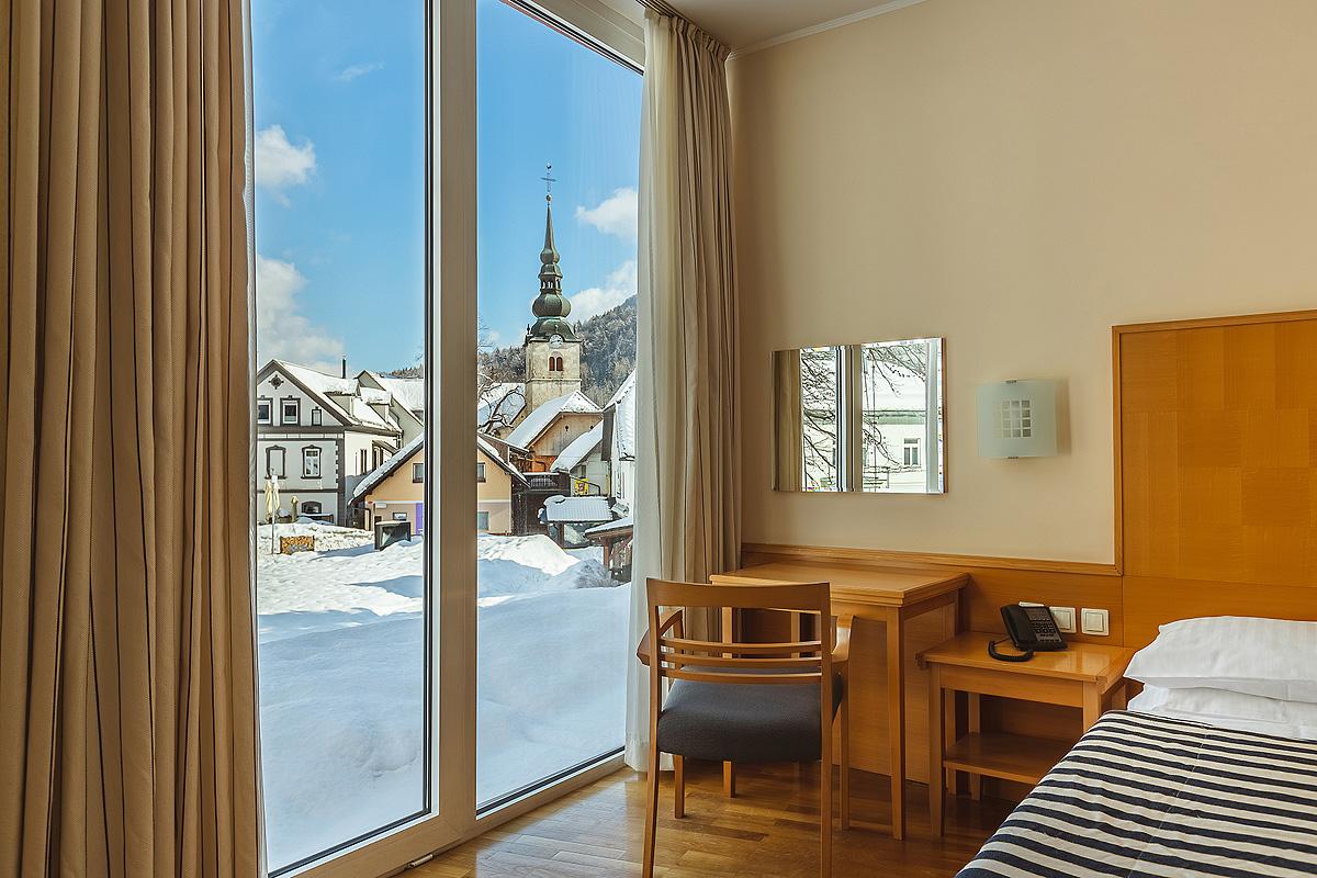 Ramada Hotel & Suites