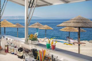 Brioni Sunny Camping