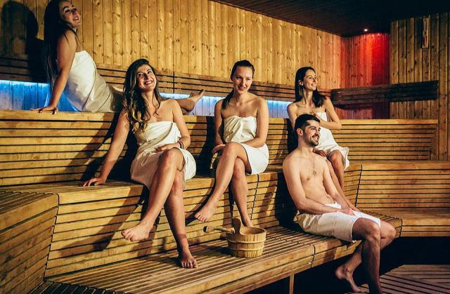 Aquacity Seasons