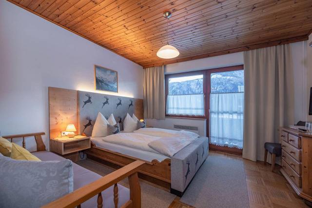Landhof Zum Waidegger Wirt  se skipasem