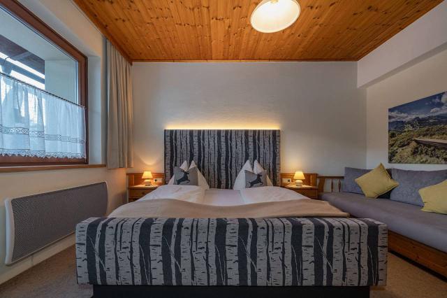 Landhof Zum Waidegger Wirt  se skipasem