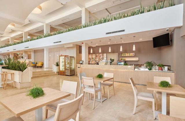 Lobby Bar