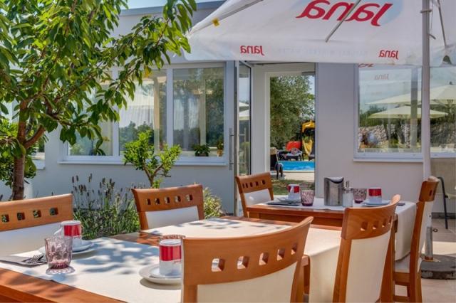 Manora hotel - Nerezine (ostrov Lošinj) -  - Chorvatsko